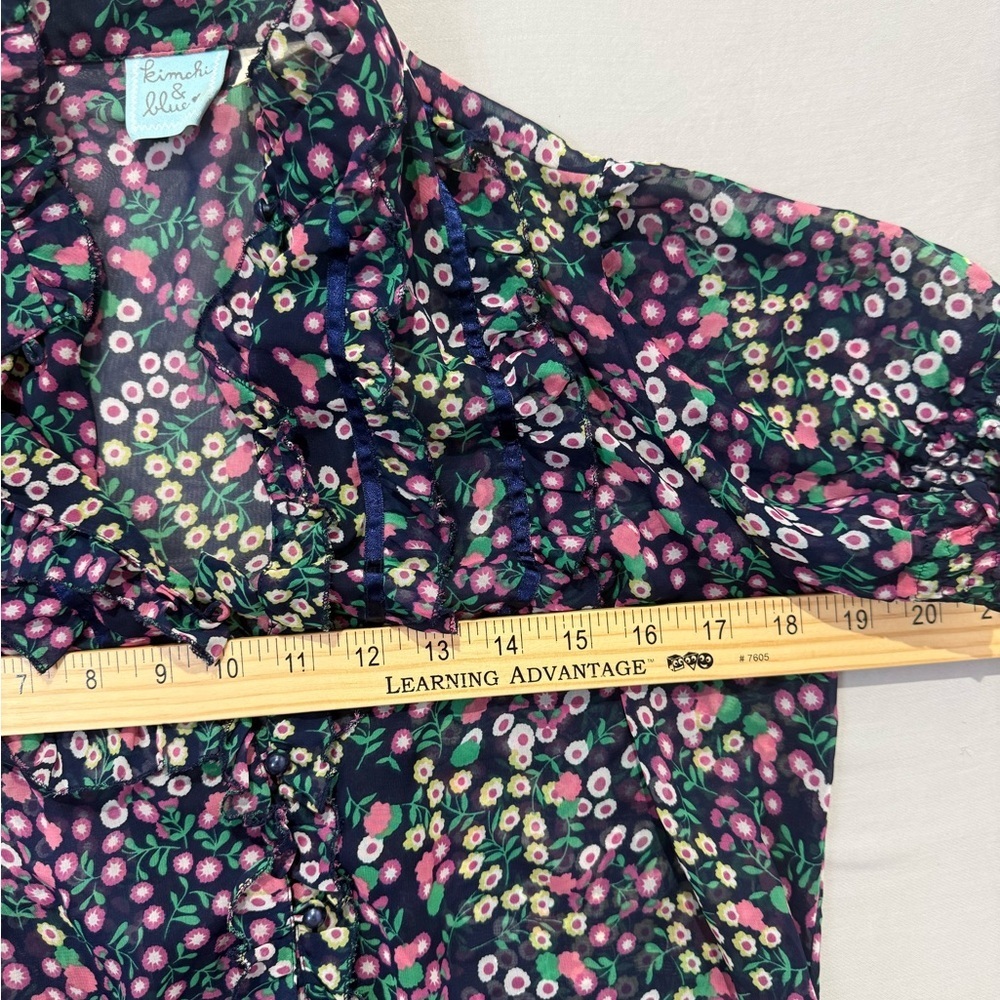 Kimchi & Blue Blouse Womens Medium Navy Sheer Floral Ruffle Short Sleeve - Picture 7 of 8